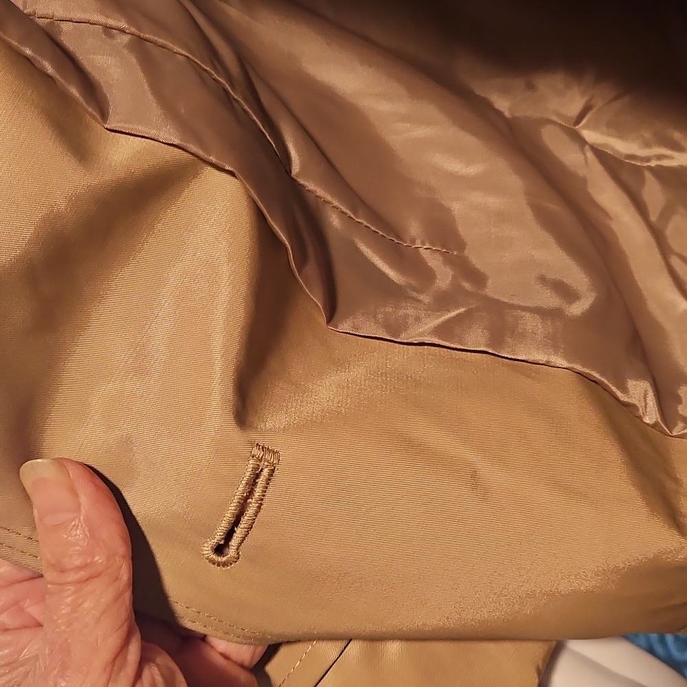 NWT Classic London Fog Long Tan Trench Coat Sz M - Picture 10 of 12